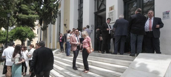 Απεργούν σήμερα οι δικαστικοί -Κλειστά Υποθηκοφυλακεία και Κτηματολογικά γραφεία